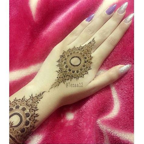 Pin By Shahrzah Alawadh On حنا Henna Hand Tattoo Henna Mehndi