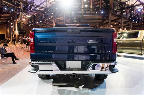 12 Cool Things About The 2019 Chevrolet Silverado Automobile Magazine