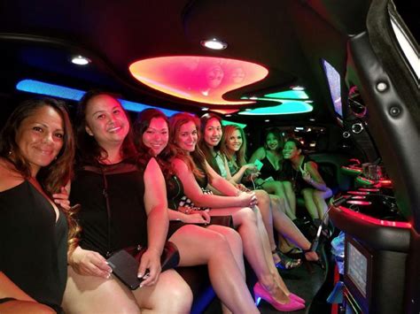 Give A Limo Ride Gift On A Birthday Blog Limos Inn