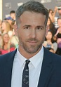 Ryan Reynolds Circling "Life" From "Deadpool" Writers Paul Wernick ...