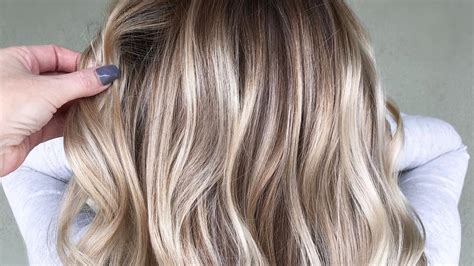 Vanilla Chai Hair Is The Super Blonde Color For Fall Allure