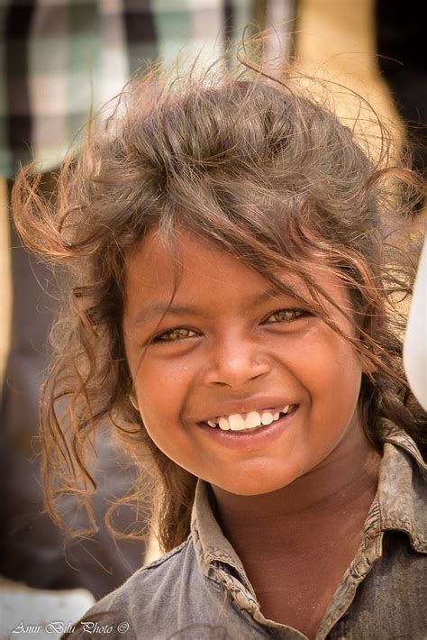 Girl In India By Amir Bilu Beautiful Children Beautiful People