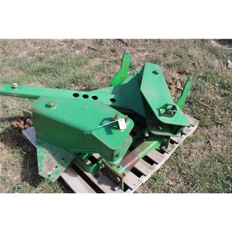 John Deere Loader Mounts For A 265 Loader To Fit 30 50 Series Small