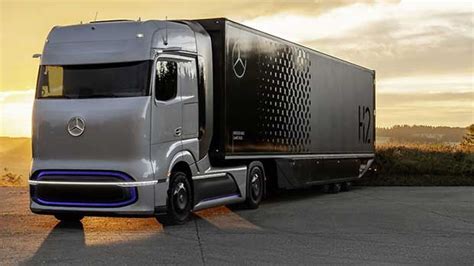Daimler Shows Off Long Haul Fuel Cell Truck Hydrogen Cars Now