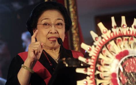 Pesan Megawati Pada HUT Ke 75 RI Perempuan Tak Sekadar Konco Wingking