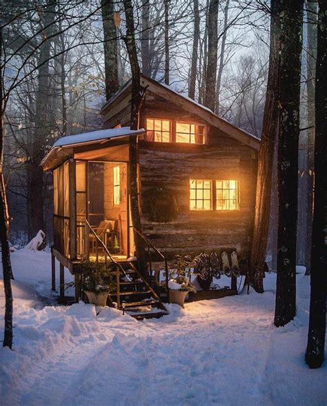 Cozy Cabin In Snow Cozyplaces