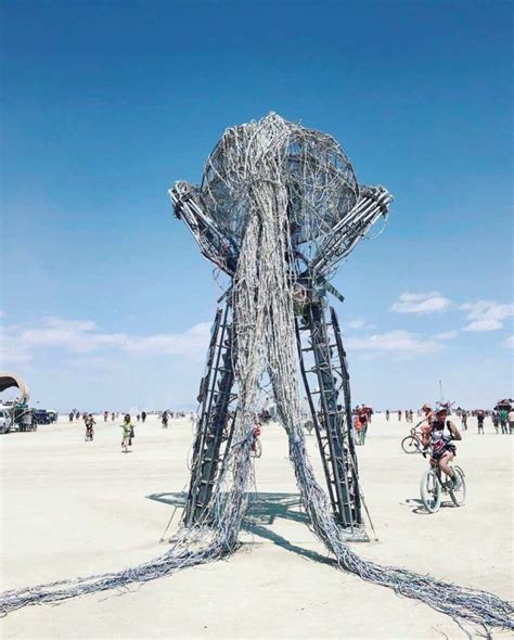 Burning Man Mega Post Awesome Photos From The Worlds Biggest And Craziest Festival
