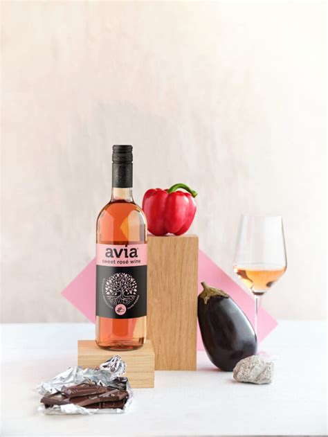 Avia Sweet Rose Wine 750 Ml Klet Brda