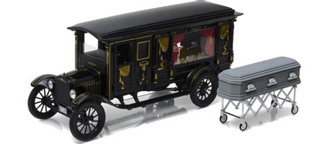 GreenLight Collectibles 1921 Ford Model T Ornate Carved Hearse Diecast ...