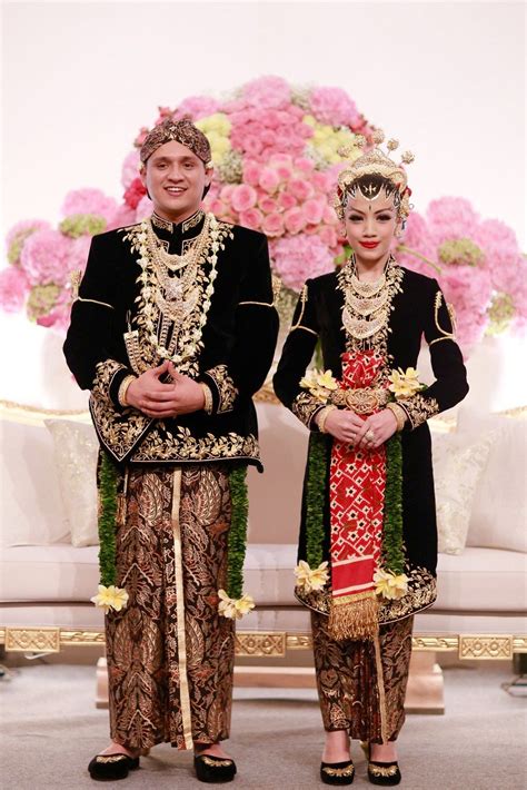 17 Baju Pengantin Adat Jawa Timur Terlengkap Baju Pernikahan