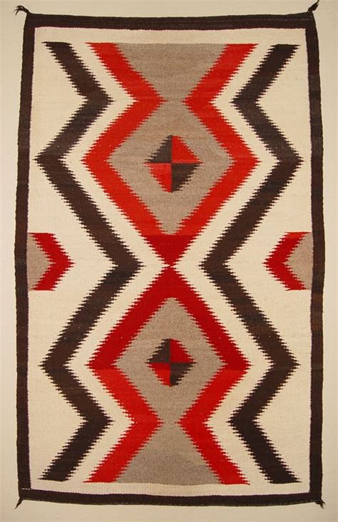 Crystal Bold Serrated Lightening Pattern Navajo Rug For Sale Native