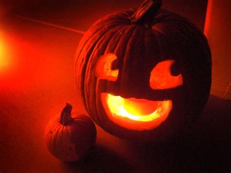 30 Cool And Easy Pumpkin Carving Ideas For Halloween Day