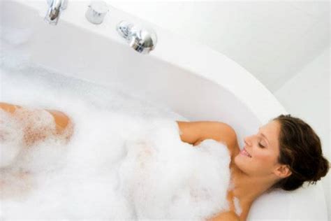 Diy Lavender Aromatherapy Bubble Bath