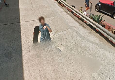 Wtf Moments Caught On Google Street View Mashable