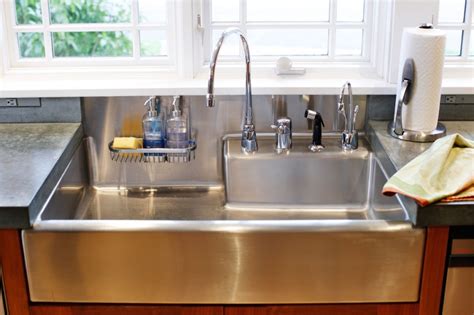 Commercial sink strainers catch flatware, large scraps of food, and other obstructions to prevent them from clogging your plumbing. Farm Commercial Kitchen Sink : Home Ideas Collection ...