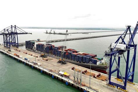 Pelabuhan Kuala Tanjung Jadi Hub Internasional Penuhi Dulu Syarat Ini
