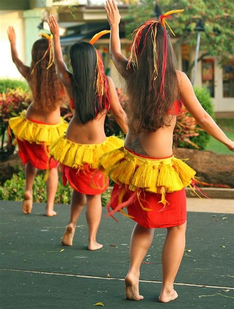 Three Lovely Hula Dancers From Behind Hula Dancers Hula Dance Hawaiian Dancers