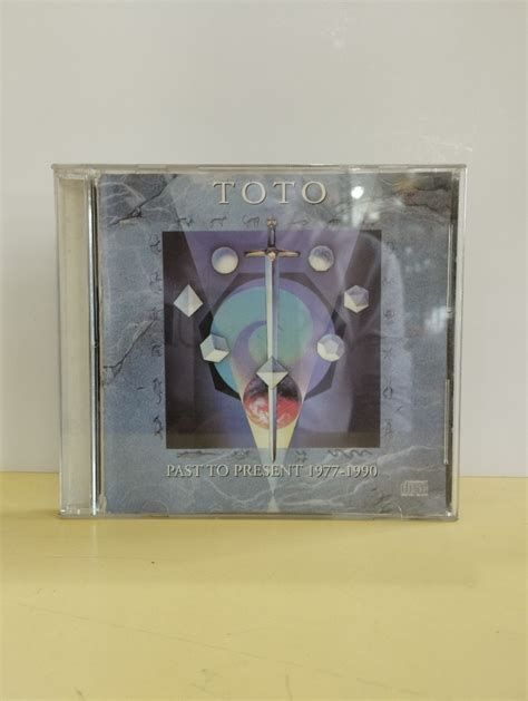 Cd Toto Past To Present 1977 1990 Hobbies And Toys Music And Media Cds