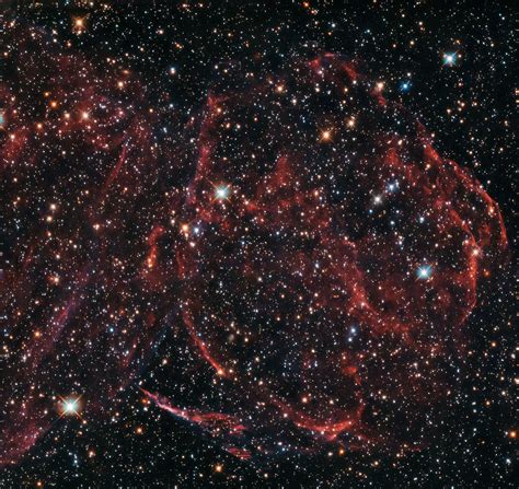 Hubble Telescope Views Remnants Of A Dead Star