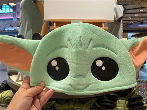 Photos New Baby Yoda The Child Hat Lands In Walt Disney World Wdw