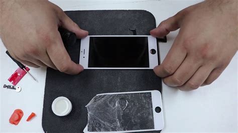 Ways On How To Fix Cracked Iphone Screen The Complete Guide Joy Of