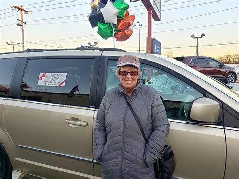 Milwaukee area community surprises generous business owner with car