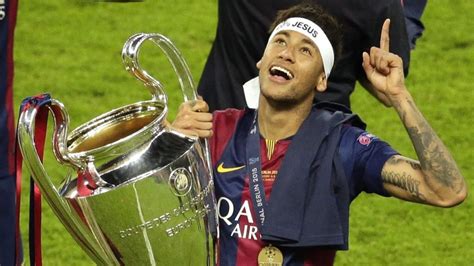 Not Yet A Great Club Psg Signs Big Coup With Neymar Ctv News