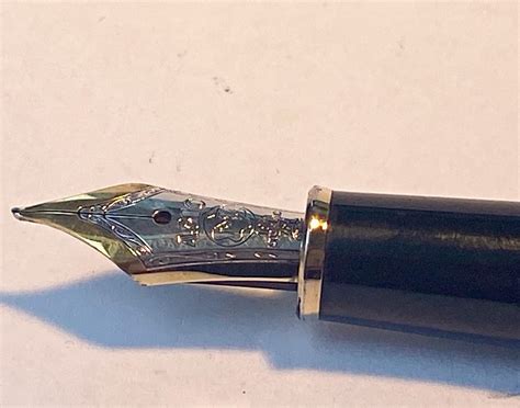 Stylo Plume Montblanc Meisterstuck Classique 1990s Plume Or Bicolore