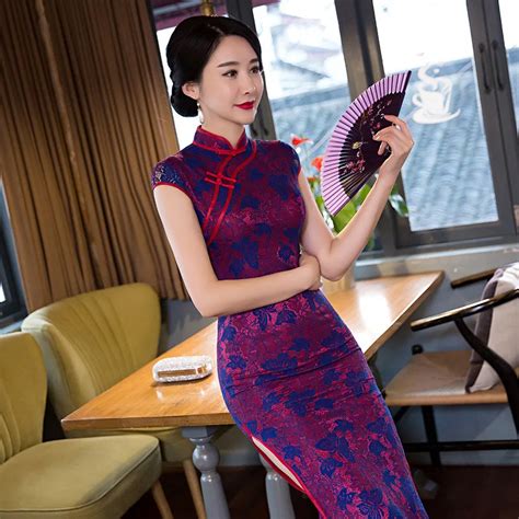 2018 Purple Cheongsam Sexy Qipao Long Traditional Chinese Dress Oriental Style Dresses China