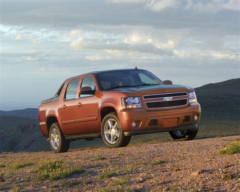 Maybe you would like to learn more about one of these? Chevrolet Avalanche LS, LT, LTZ, Chevy - Free 1280x1024 ...
