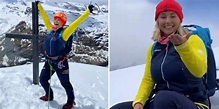 Beatrice Egli präsentiert ihren Matterhorn-Glücksbringer