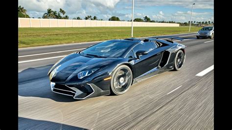 Supercars Blasting On Highway Exotic Car Showdown Miami Lamborghini
