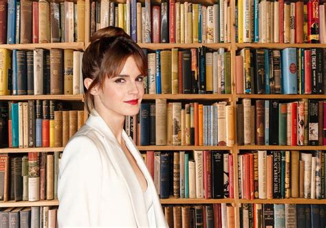 Emma Watson Giving Up Acting For A Year To Read A Book A Week Metro News