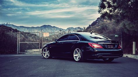 Mercedes Benz Cls Wallpapers Top Free Mercedes Benz Cls Backgrounds Wallpaperaccess