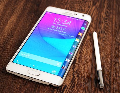 Samsung Galaxy Note Edge 4g Finally A Curved Screen Thats Actually
