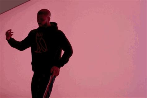 A  Taxonomy Of Drakes Glorious Dance Moves According To ‘hotline Bling
