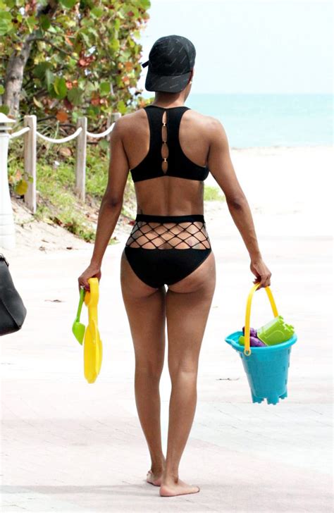 Teyana Taylor Shows Off Sexy Figure In Miami Scandal Planet