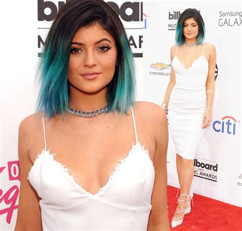Kylie Jenner Might Be A Blue Haired Bridesmaid