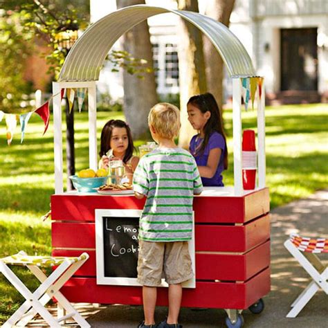 15 beautiful lemonade stand designs a great symbol of summer