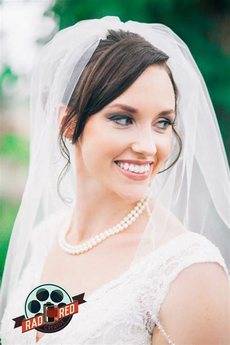 Simple Bride Headshot Stunning Makeyourweddingrad Weddingphoto Weddingphotography