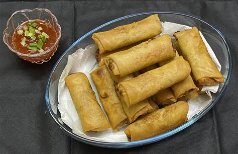 Crispy Chicken Spring Rolls Recipe