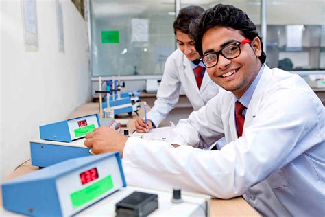 Diploma In Pharmacy Anand College Of Pharmacy Acp