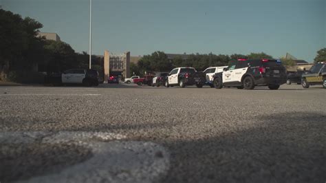 Fort Worth police hold active shooter training | wfaa.com