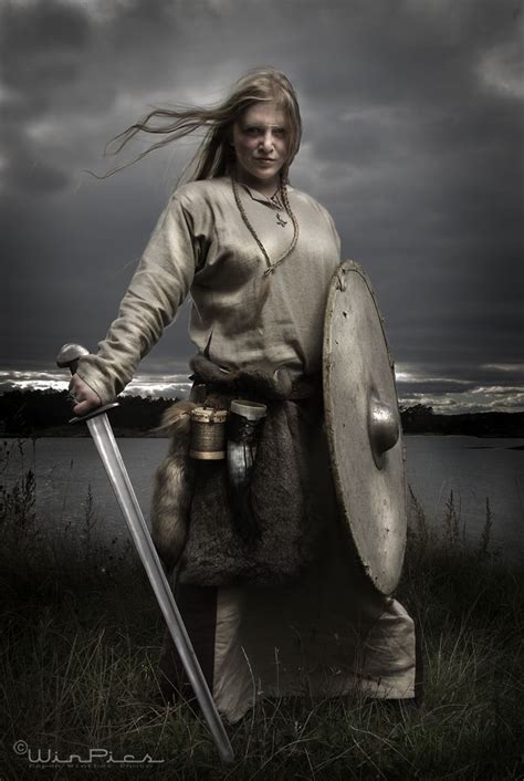 Of The North Mujer Vikinga Vikingos Guerreras Medievales