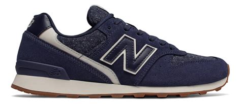 Womens New Balance 696 Suede Casual Shoe