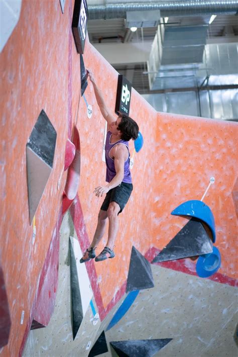 Here Are The 2022 Us National Climbing Team Members Climbing