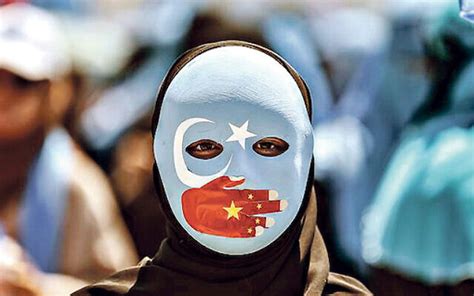 بريطانيا تندد بـ بربرية الصين ضد مسلمي الأويغور
