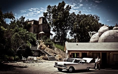 El Ojo Diacritico Bates Motel At Universal Studios Hollywood Ca