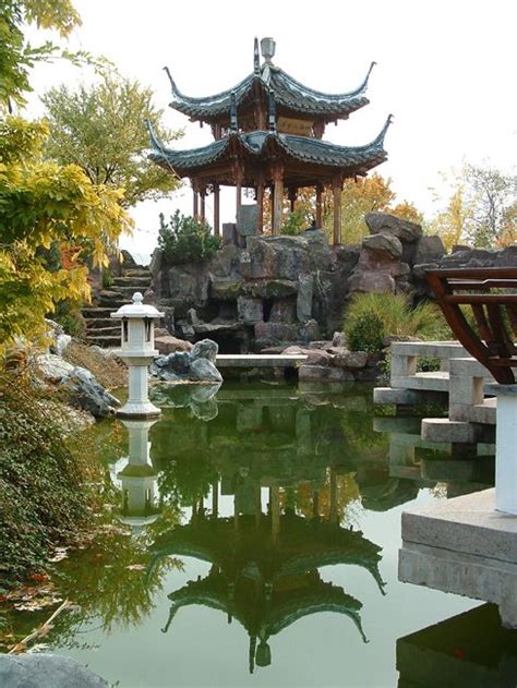 Japanischer garten stuttgart grunes geschenk in geborgter. Chinese Garden, Stuttgart | Chinesischer garten, Garten ...