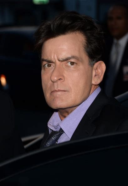 Charlie Sheen Scandal Former Two And A Half Men Star Is Covering Up 5 Hardcore Tapes Food